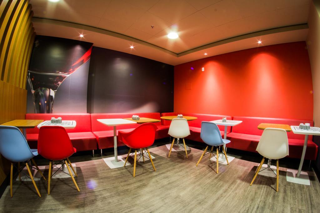 Ibis 3*